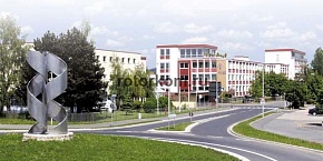 Компании Kaeser Kompressoren GmbH 90 лет